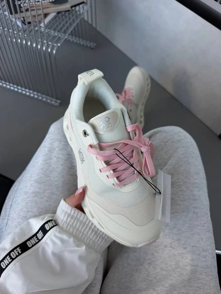 Loewe x On Cloudtilt White Pink VZ20993 фото